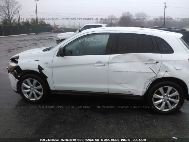 MITSUBISHI OUTLANDER SPORT ES 2015