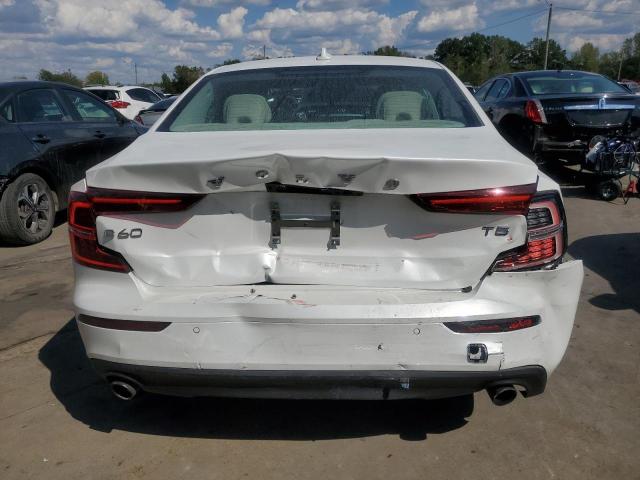 VOLVO S60 T5 MOMENTUM 2020