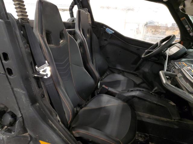 CAN-AM COMMANDER XT-P 1000R 2021