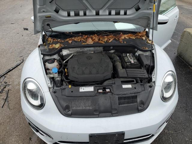 VOLKSWAGEN BEETLE SE 2018