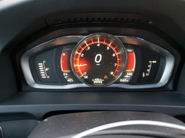 VOLVO V60 PREMIER 2015