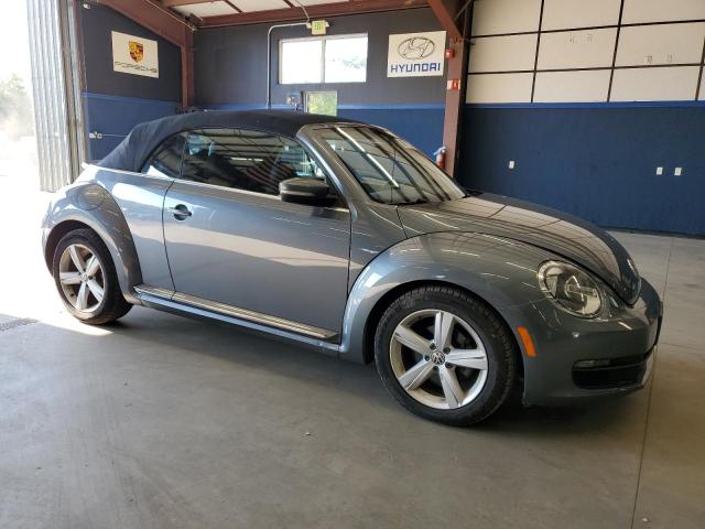VOLKSWAGEN BEETLE 2013