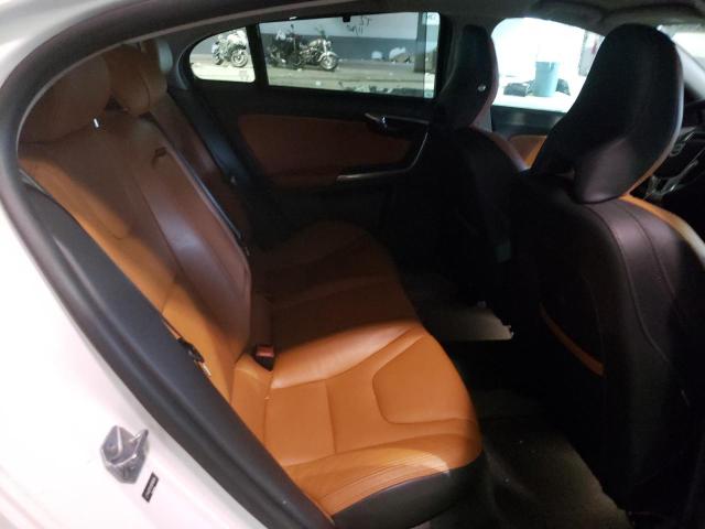 VOLVO S60 PREMIER 2016