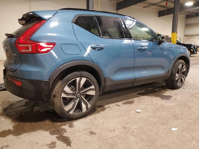 VOLVO XC40 PLUS 2023