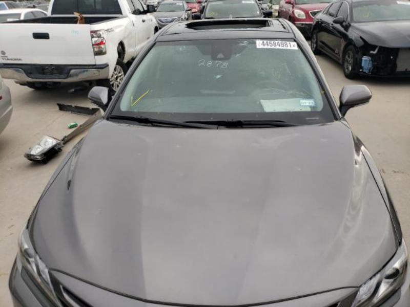 TOYOTA CAMRY XSE 2021