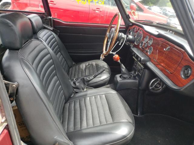 1973 TRIUMPH CAR TR6