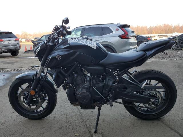 YAMAHA MT07 2024