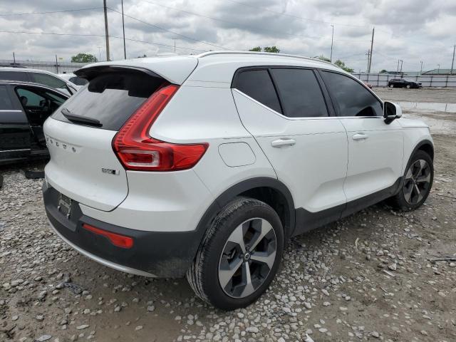 VOLVO XC40 PLUS 2023