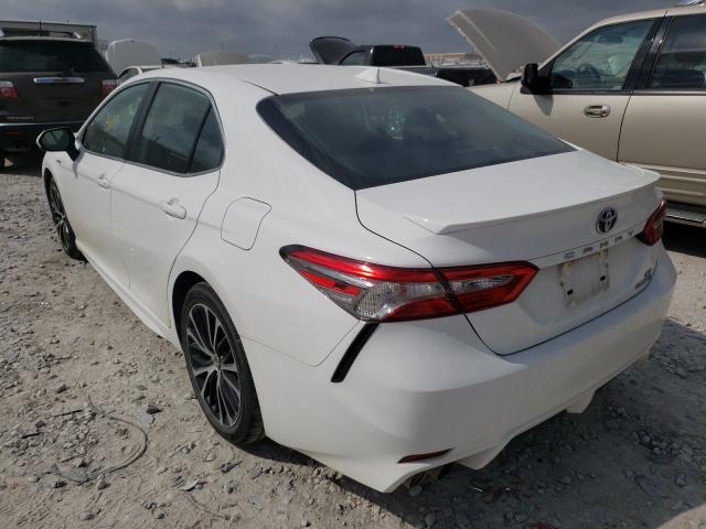 TOYOTA CAMRY HYBRID 2019