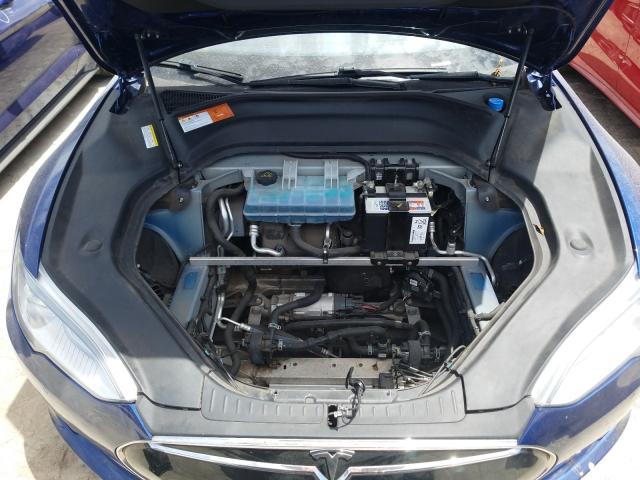 TESLA MODEL S 2015
