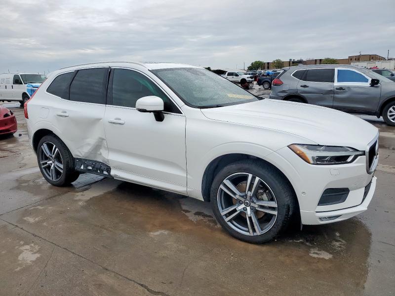VOLVO XC60 T5 MOMENTUM 2018