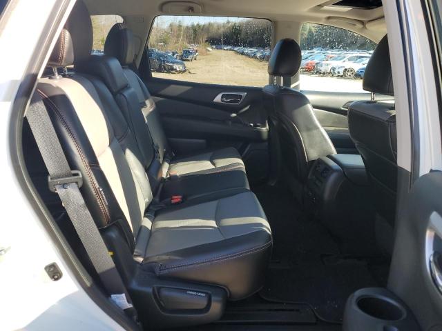 NISSAN PATHFINDER SL 2020