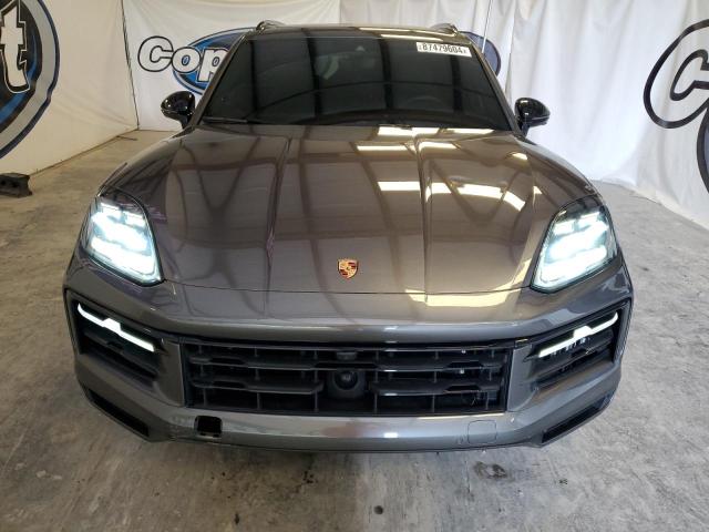 PORSCHE CAYENNE 2024