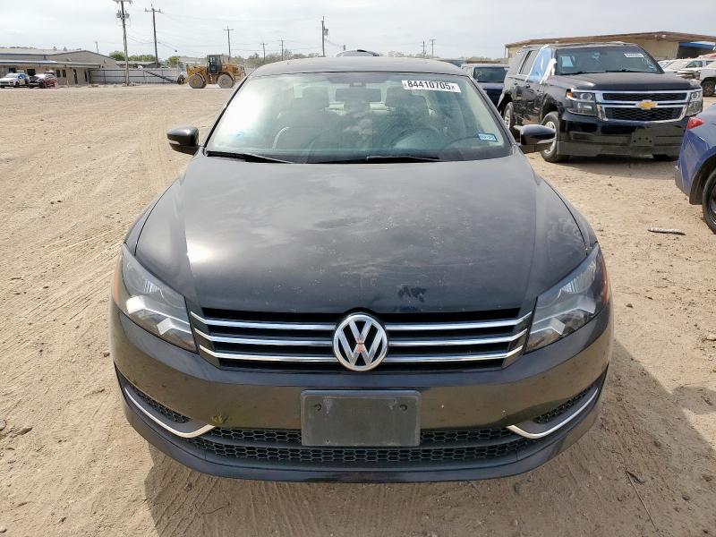 VOLKSWAGEN PASSAT SE 2013