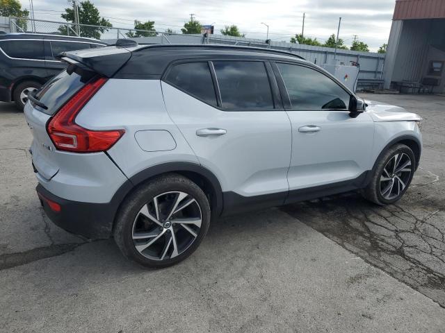 VOLVO XC40 T5 R-DESIGN 2020