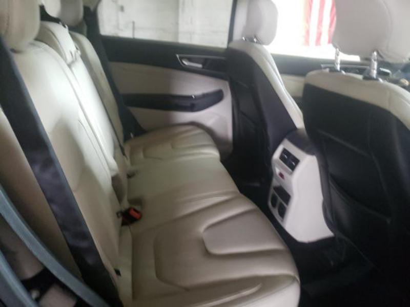 FORD EDGE TITANIUM 2017