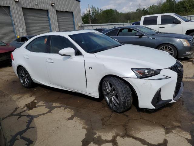 LEXUS IS 200T 2017