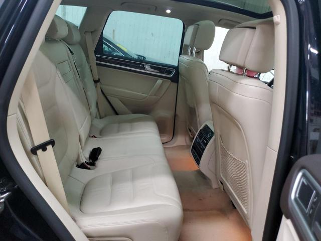 VOLKSWAGEN TOUAREG V6 2015