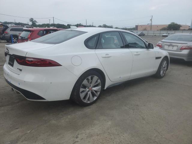 JAGUAR XF R-DYNAMIC SE 2021