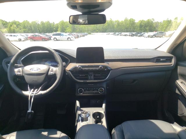 FORD ESCAPE TITANIUM 2020