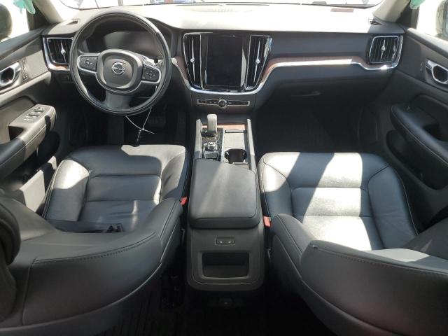 VOLVO S60 B5 MOMENTUM 2022