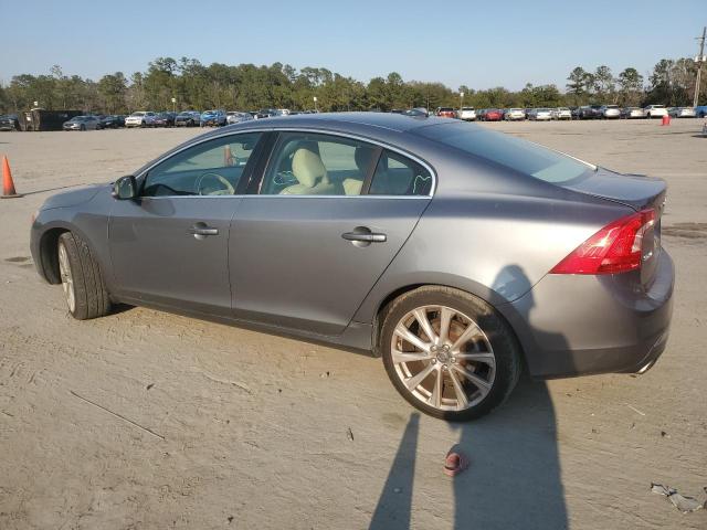 VOLVO S60 PLATINUM 2016
