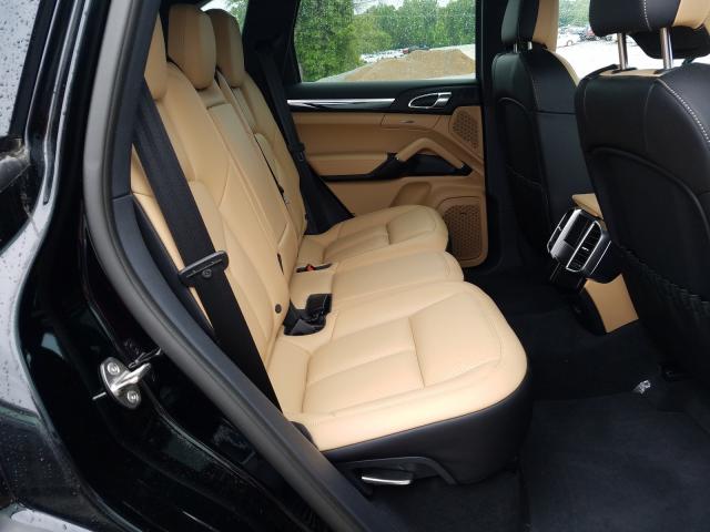 PORSCHE CAYENNE 2018