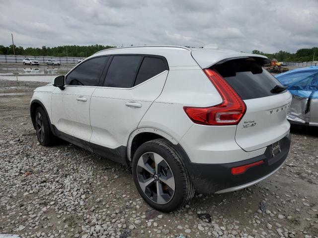 VOLVO XC40 PLUS 2023