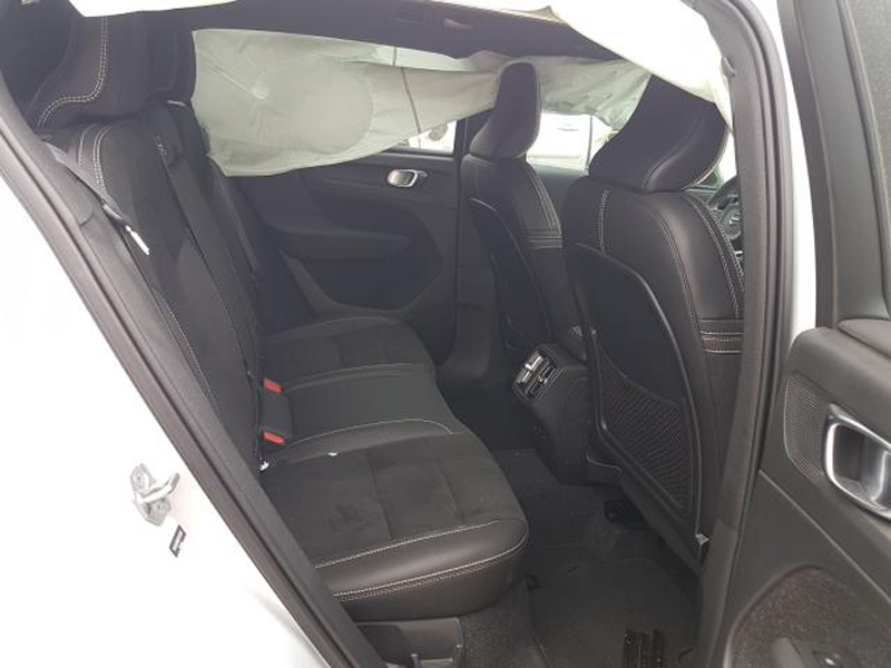 VOLVO XC40 T5 R-DESIGN 2020