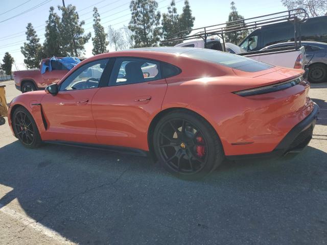 PORSCHE TAYCAN GTS 2024