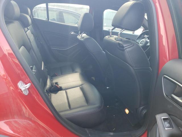 MERCEDES-BENZ GLA 250 4MATIC 2016