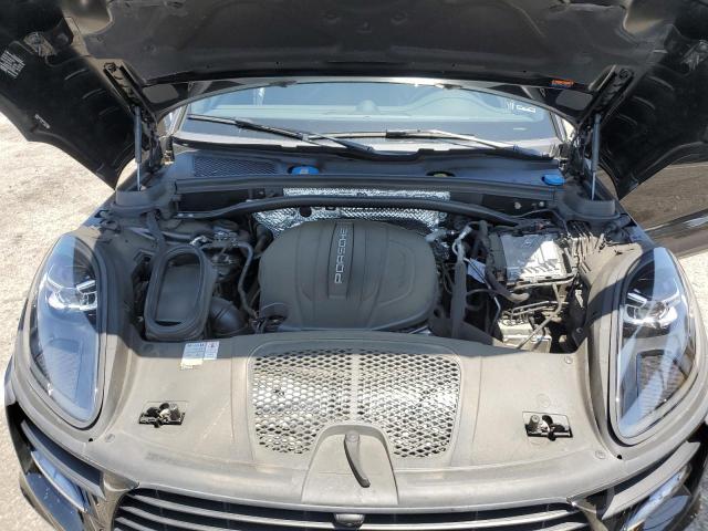PORSCHE MACAN 2021