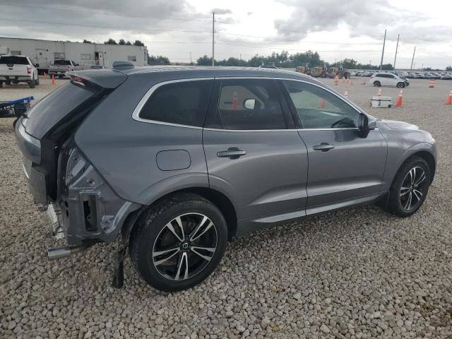 VOLVO XC60 T5 MOMENTUM 2021