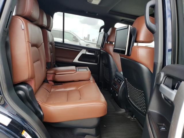 TOYOTA LAND CRUISER 2017
