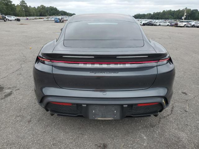 PORSCHE TAYCAN TURBO 2021