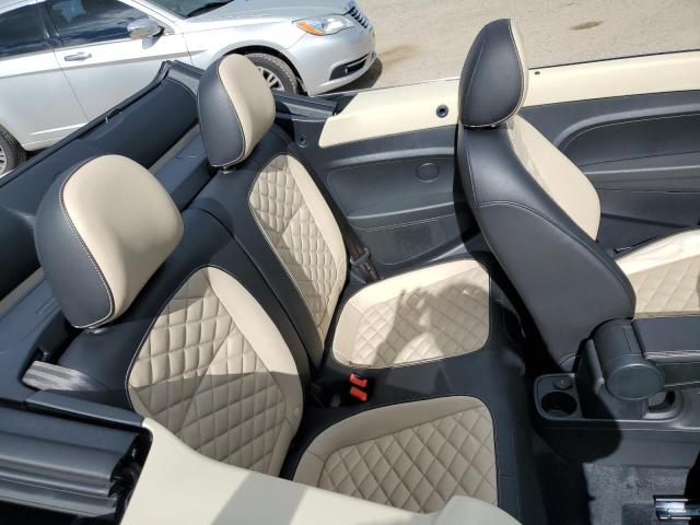 VOLKSWAGEN BEETLE S 2019
