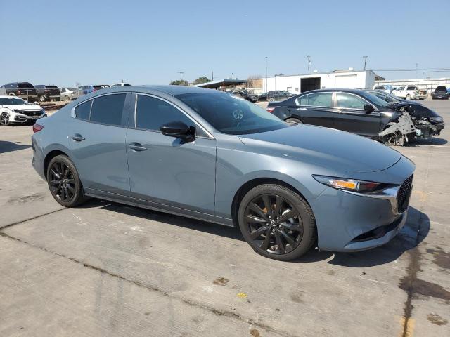 MAZDA 3 PREFERRED 2022