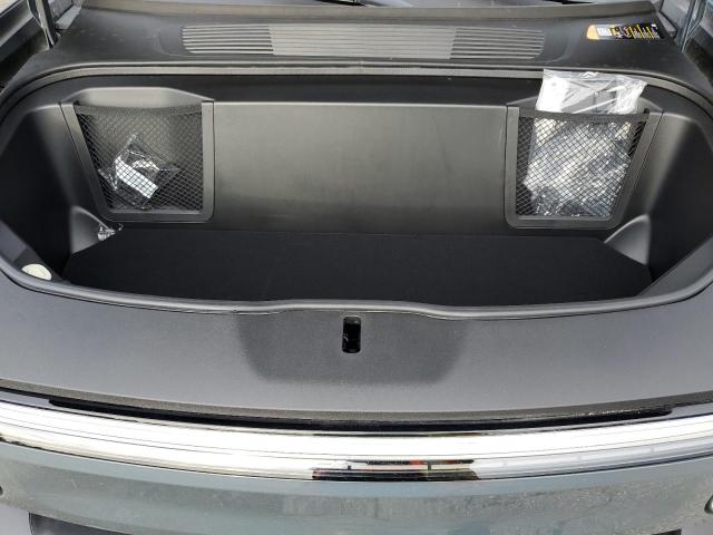 RIVIAN R1S PREMIUM 2025