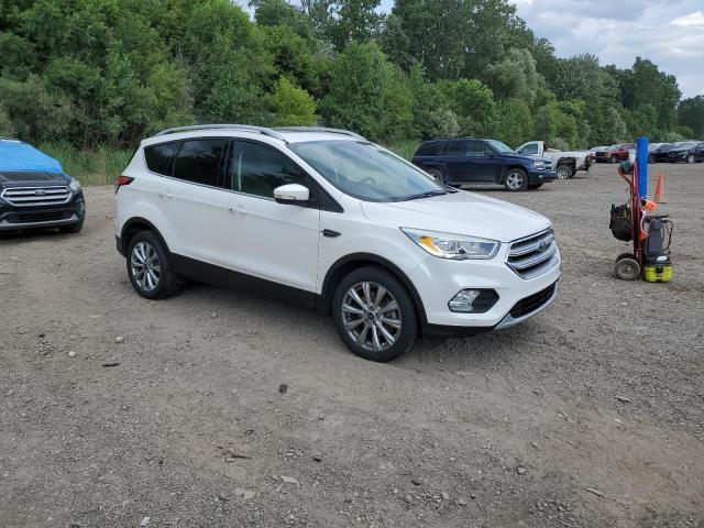 FORD ESCAPE TITANIUM 2017