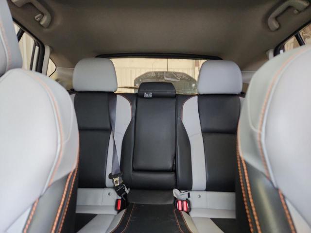 SUBARU CROSSTREK LIMITED 2017