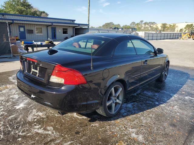 VOLVO C70 T5 2013