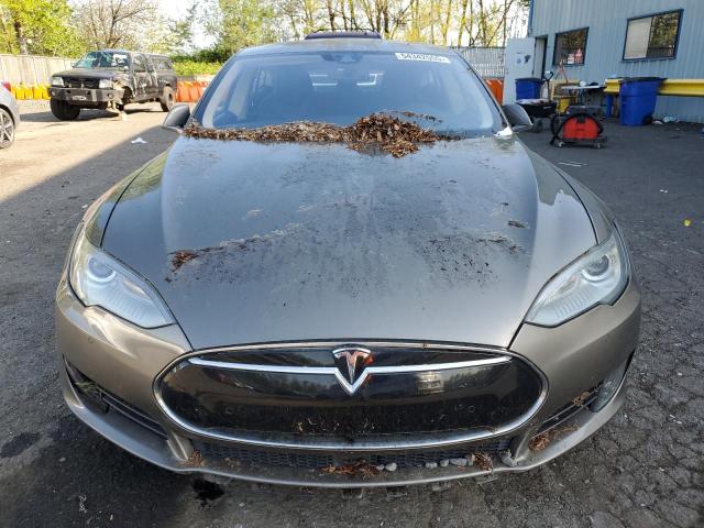 TESLA MODEL S 2015