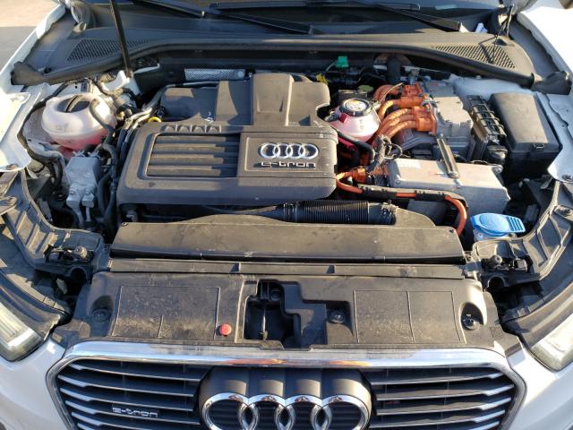AUDI A3 E-TRON PRESTIGE 2016