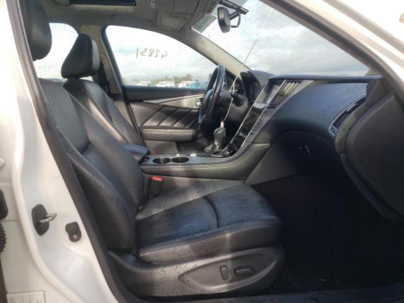INFINITI Q50 BASE 2015