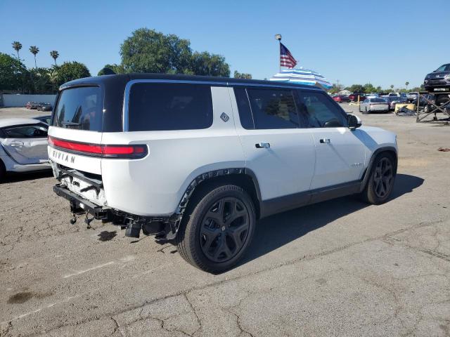 RIVIAN R1S ADVENTURE 2024