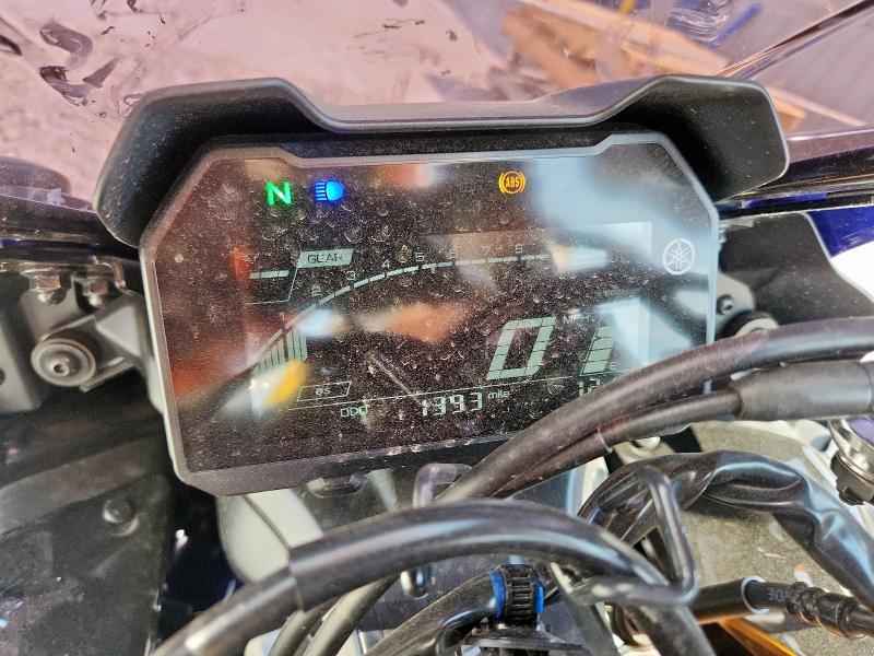 YAMAHA YZFR7 2025