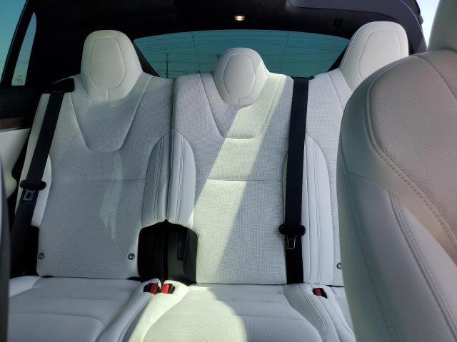 TESLA MODEL X 2024