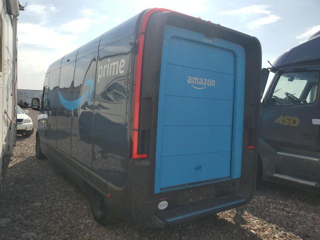 RIVIAN EDV 700 2022