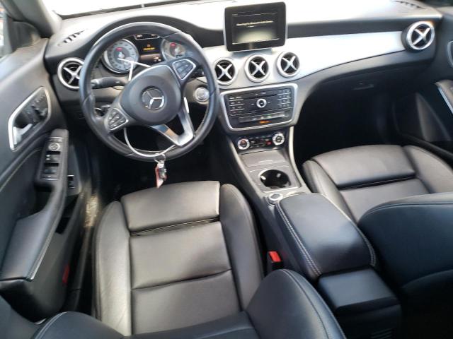 MERCEDES-BENZ CLA 250 2016