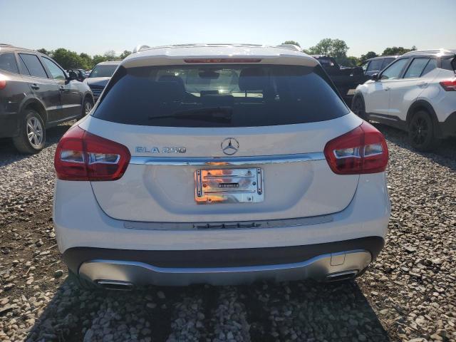 MERCEDES-BENZ GLA 250 2019